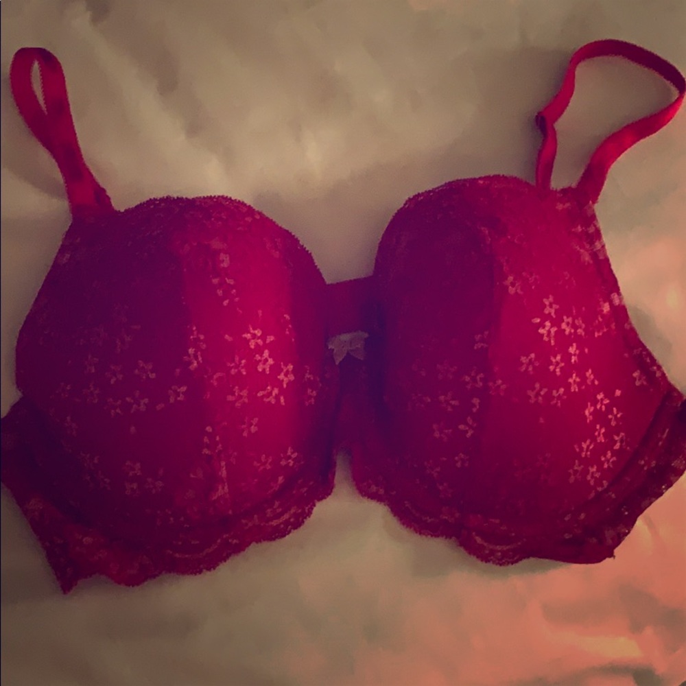 Red lace bra
